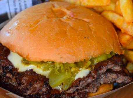 High & Dry Brewing Co. signature dishes Green Chile Cheeseburger
Frito Pie
Beer Brat